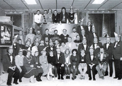 fg halle fertig gruppenfoto small
